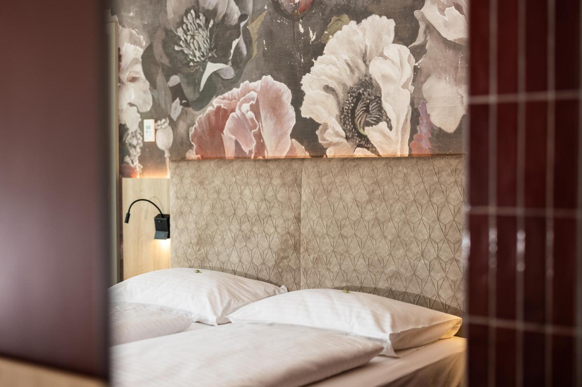 Hotel Vier Jahreszeiten Loipersdorf Loipersdorf bei Fuerstenfeld Phòng bức ảnh