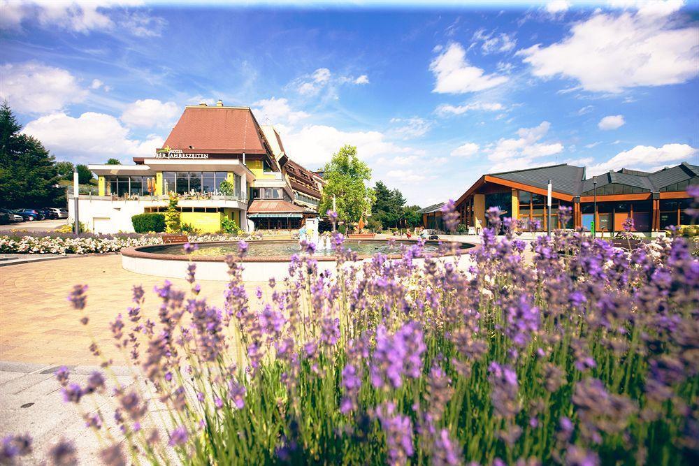 Hotel Vier Jahreszeiten Loipersdorf Loipersdorf bei Fuerstenfeld Ngoại thất bức ảnh