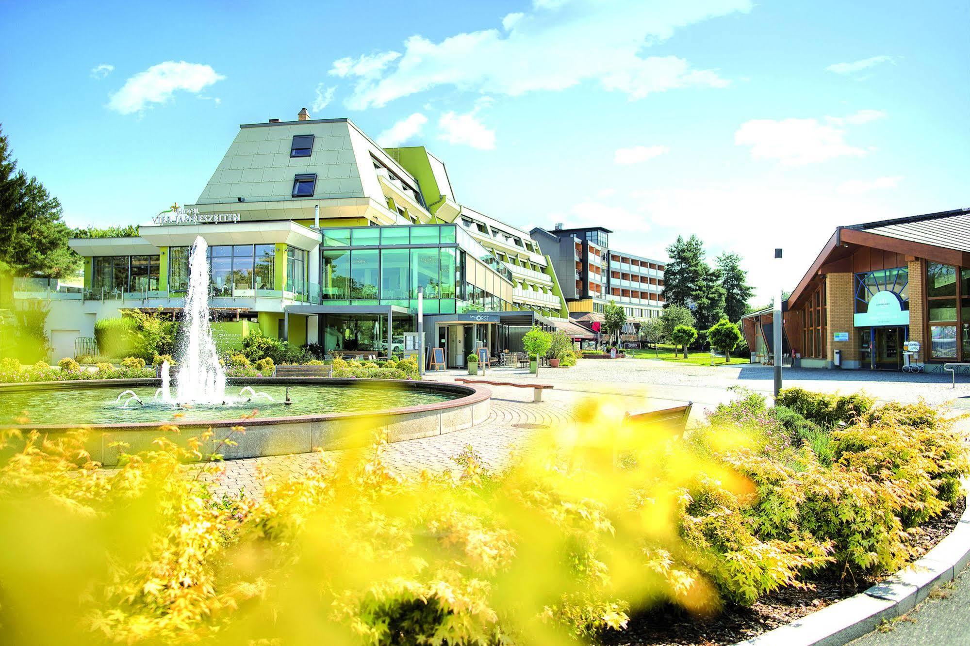 Hotel Vier Jahreszeiten Loipersdorf Loipersdorf bei Fuerstenfeld Ngoại thất bức ảnh
