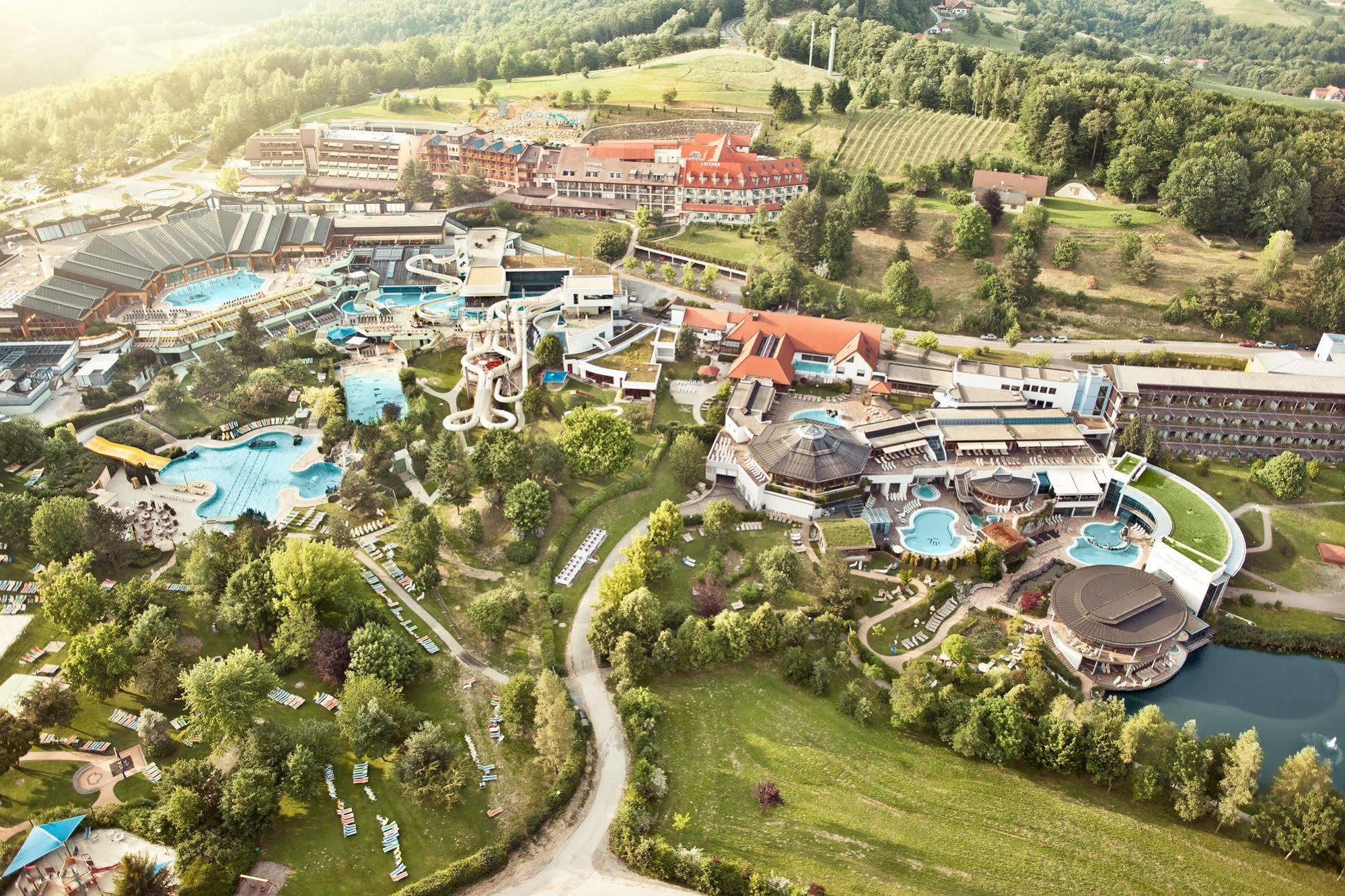 Hotel Vier Jahreszeiten Loipersdorf Loipersdorf bei Fuerstenfeld Ngoại thất bức ảnh