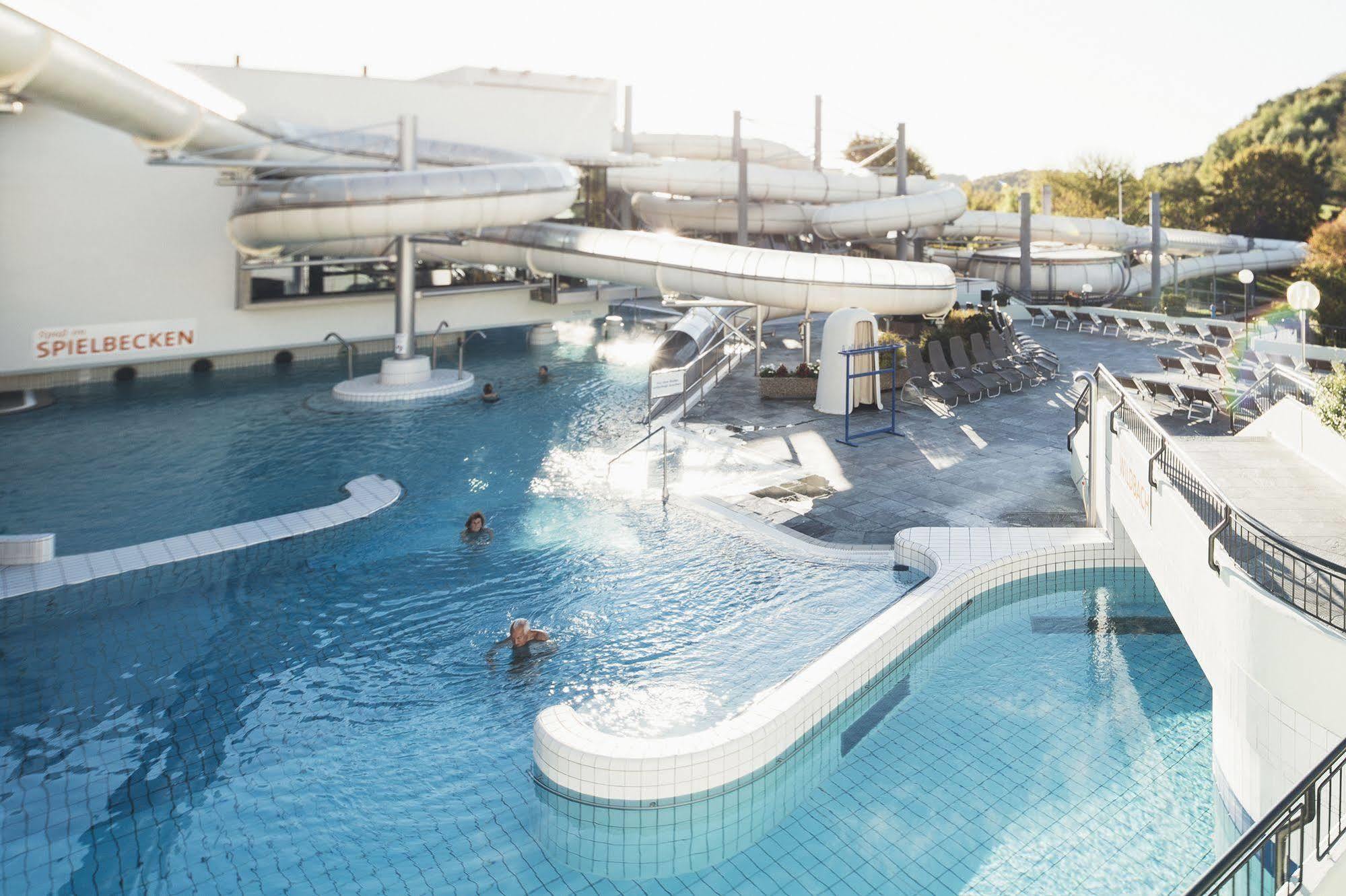Hotel Vier Jahreszeiten Loipersdorf Loipersdorf bei Fuerstenfeld Ngoại thất bức ảnh